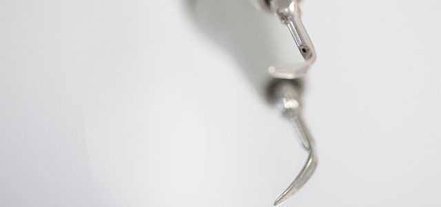 Cómo se hace una limpieza dental