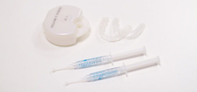 Blanqueamiento dental combinado