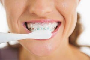 Cepillado para evitar caries