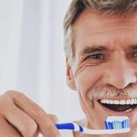 Qué síntomas provoca la periodontitis