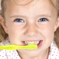 Cepillo dental infantil