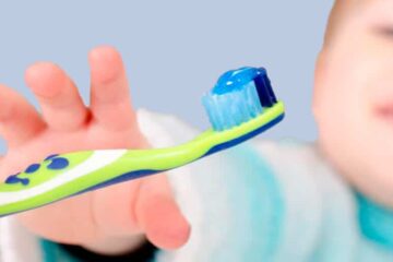 Cepillo dental para bebés