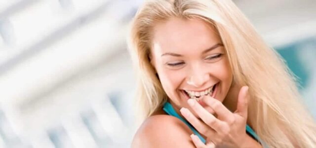 Dientes apiñados como corregirlos apinamiento-dental-solucion