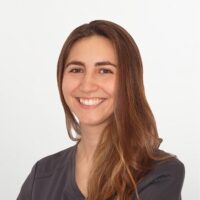 Especialista en periodoncia e implantes Dra. María Martínez