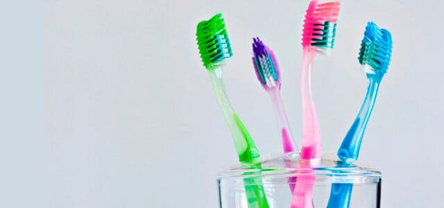 Cuida tu cepillo de dientes