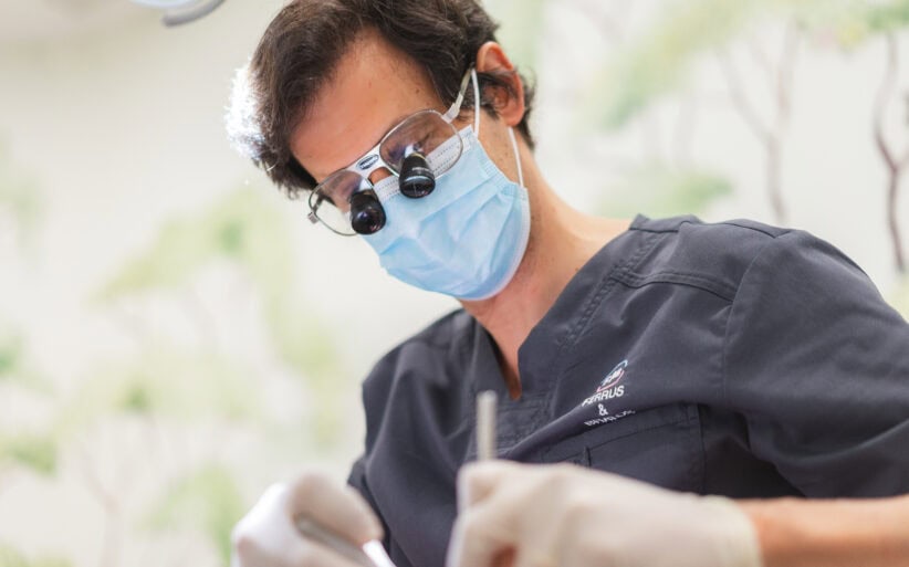 implantes-dentales-sin-cirugia Implantes-dentales