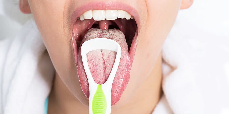 Sabes cómo limpiar la lengua correctamente? | Ferrus&Bratos