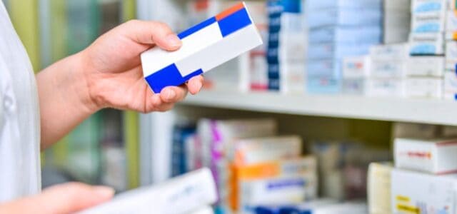El sangrado de encias es un problema de enfermedad periodontal