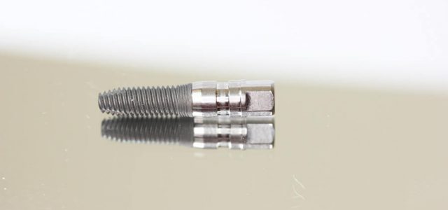 Implante dental