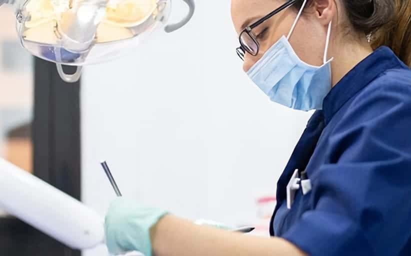 Preguntas frecuentes sobre la profilaxis dental Verdades y mentiras comunes sobre la limpieza dental